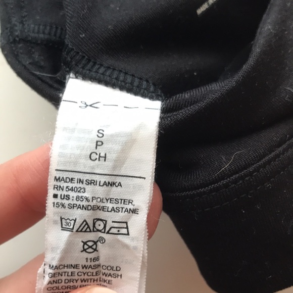 Old Navy Active go-dry women’s sports bra small - Picture 4 of 4